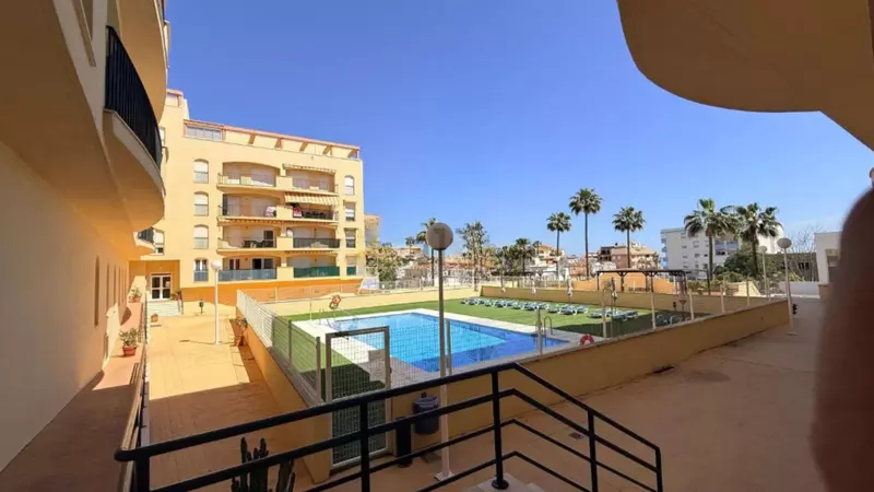 Middle Floor Apartment in Casares