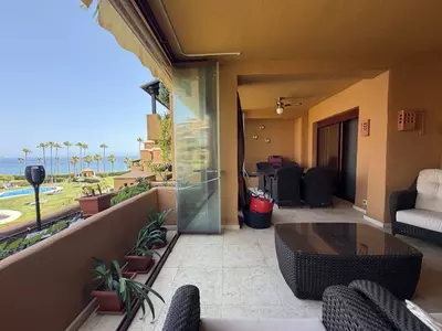 Middle Floor Apartment in Estepona