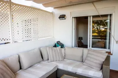 Middle Floor Apartment in Selwo