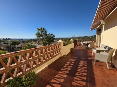Middle Floor Apartment in Atalaya