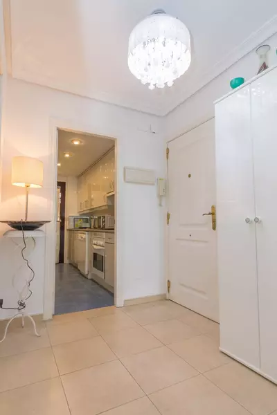 Middle Floor Apartment in Nueva Andalucía