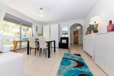 Middle Floor Apartment in Nueva Andalucía