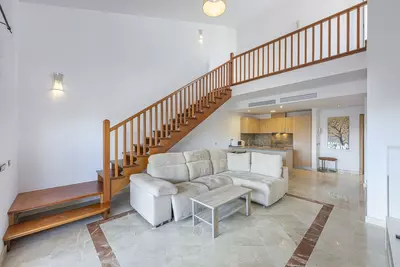Duplex in El Paraiso