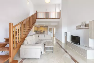 Duplex in El Paraiso