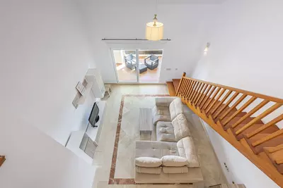 Duplex in El Paraiso