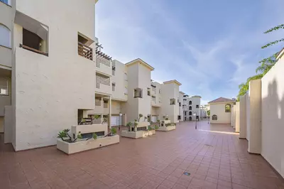 Duplex in El Paraiso