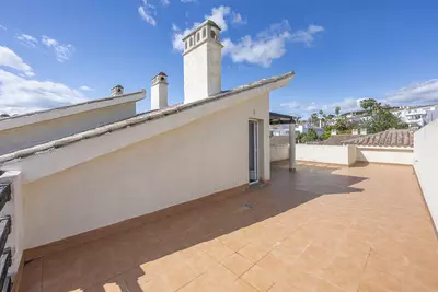 Duplex in El Paraiso