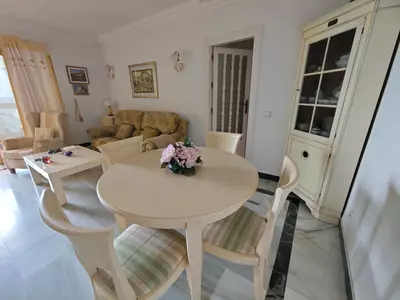 Middle Floor Apartment in Marbella