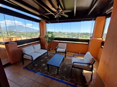 Middle Floor Apartment in Benahavís