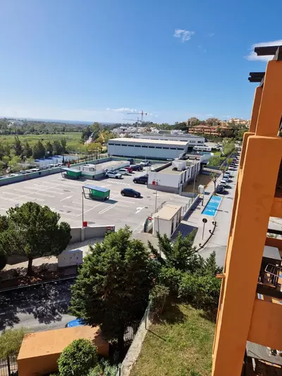 Middle Floor Apartment in Benahavís