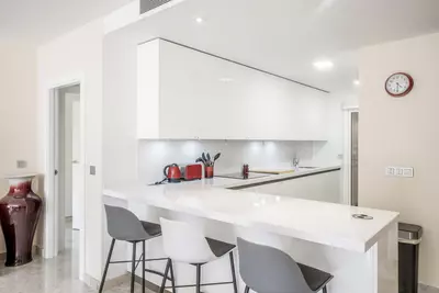 Middle Floor Apartment in Nueva Andalucía