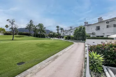 Townhouse in Nueva Andalucía