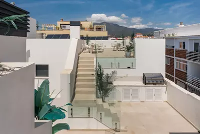 Top Floor Apartment in Estepona
