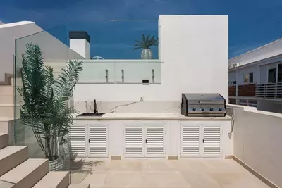Top Floor Apartment in Estepona