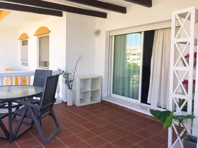 Top Floor Apartment in Nueva Andalucía