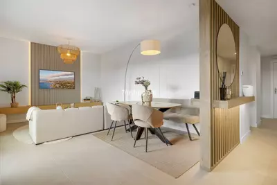 Middle Floor Apartment in Estepona