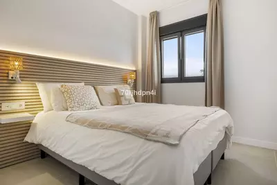 Middle Floor Apartment in Estepona
