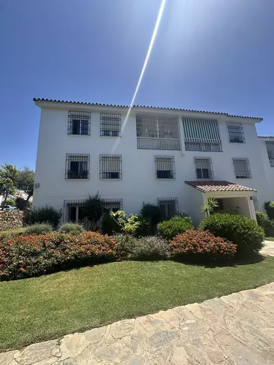 Ground Floor Apartment in Marbella