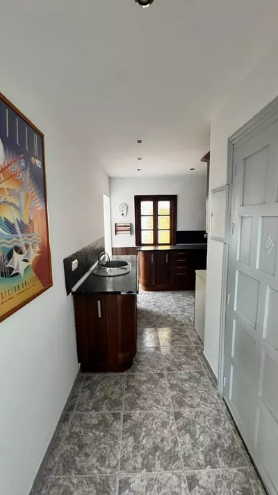 Middle Floor Apartment in Estepona