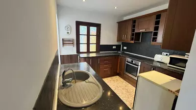 Middle Floor Apartment in Estepona