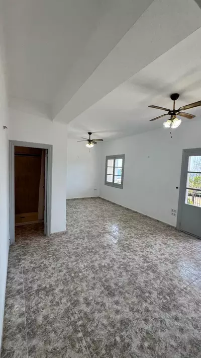 Middle Floor Apartment in Estepona