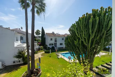 Townhouse in Nueva Andalucía
