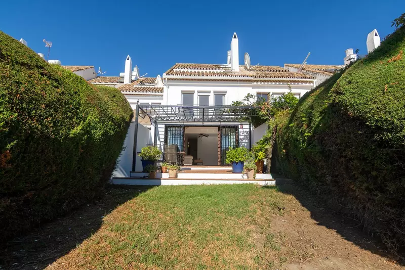 Townhouse in Estepona