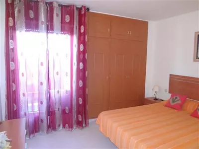 Middle Floor Apartment in Nueva Andalucía