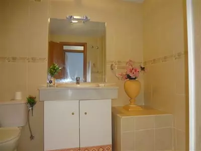 Middle Floor Apartment in Nueva Andalucía