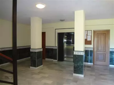 Middle Floor Apartment in Nueva Andalucía