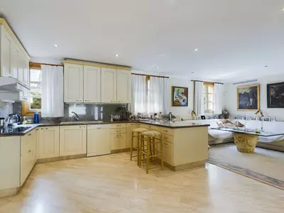Detached Villa in Nueva Andalucía
