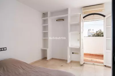 Townhouse in Nueva Andalucía