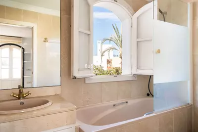 Townhouse in Nueva Andalucía