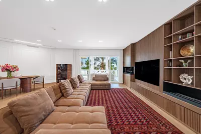 Middle Floor Apartment in Estepona