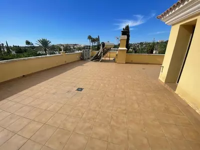 Detached Villa in Nueva Andalucía
