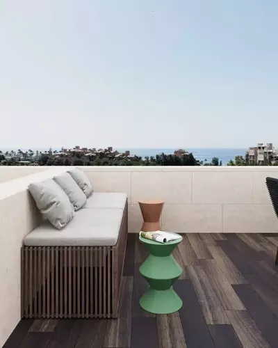Middle Floor Apartment in Estepona