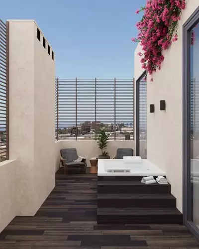 Middle Floor Apartment in Estepona