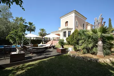 Detached Villa in Nueva Andalucía