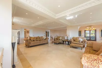 Detached Villa in Estepona
