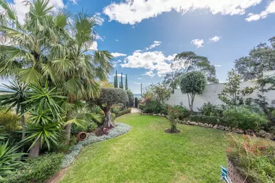 Detached Villa in Estepona