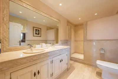 Detached Villa in Estepona
