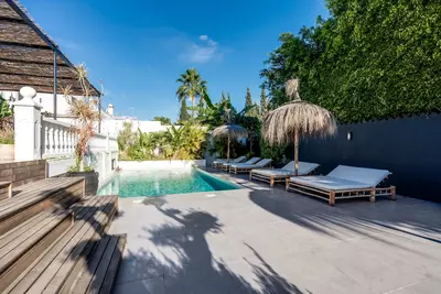 Detached Villa in Nueva Andalucía
