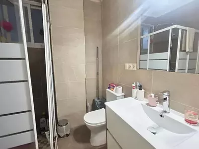 Middle Floor Apartment in Estepona