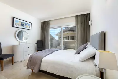 Middle Floor Apartment in Nueva Andalucía