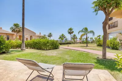 Ground Floor Apartment in Benahavís