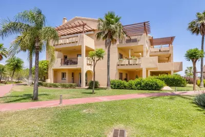 Ground Floor Apartment in Benahavís