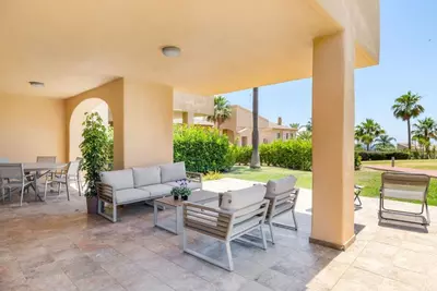 Ground Floor Apartment in Benahavís