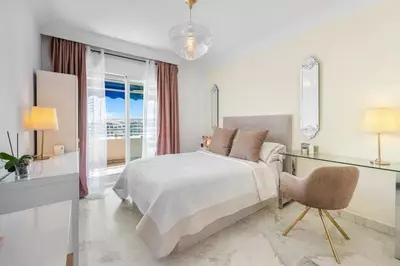 Middle Floor Apartment in Puerto Banús
