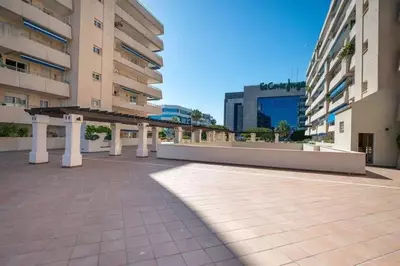 Middle Floor Apartment in Puerto Banús