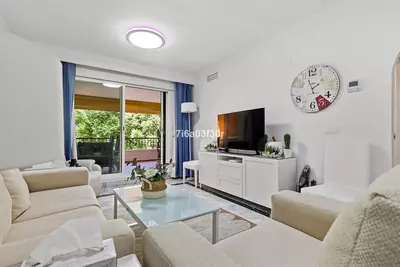 Middle Floor Apartment in Puerto Banús